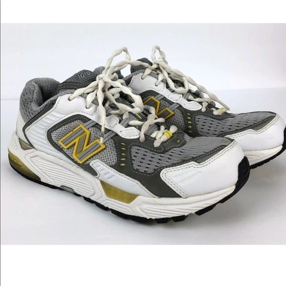 new balance motion control shoes womens